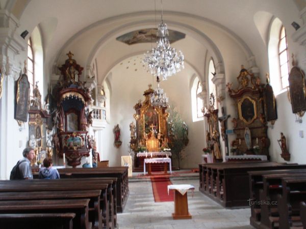 Kostel Nanebevstoupení Páně v Brandýse nad Orlicí - interiér - tip na výlet