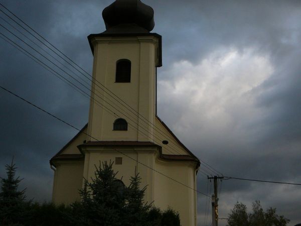 Kostel Panny Marie Sněžné v Lysůvkách