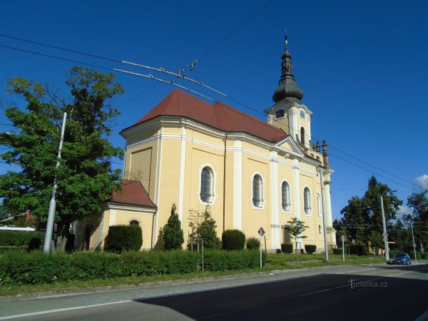Kostel sv. Antonína, opata na Novém Hradci Králové - tip na výlet