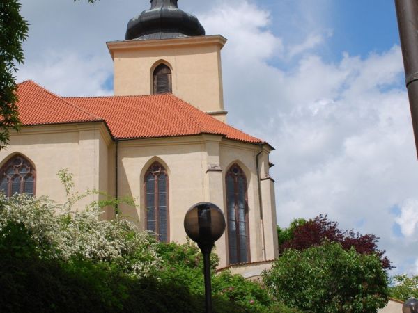 Kostelec nad Černými lesy (kaple svatého Vojtěcha) - tip na výlet