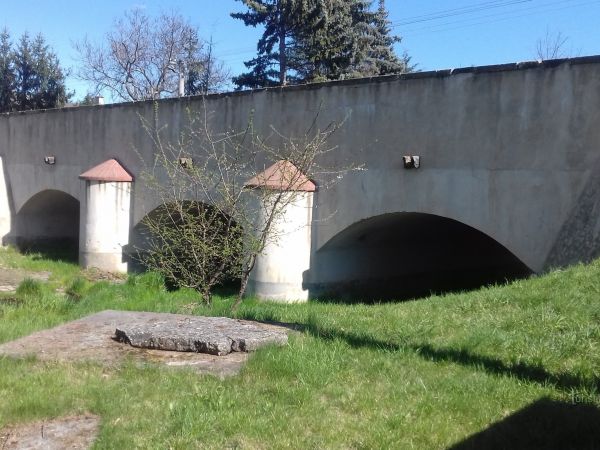 Lahošť - Historické mosty