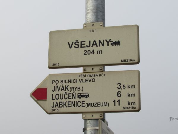 Masarykovou stezkou ze Všejan do Milovic přes Mordové rokle - tip na výlet