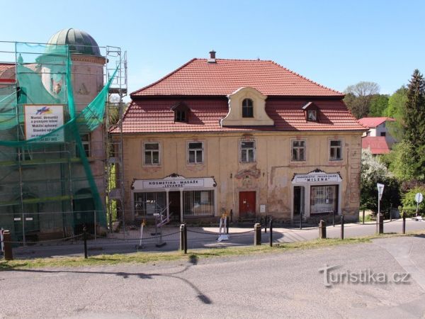 Mikulášovice, nejstarší domy města. - tip na výlet