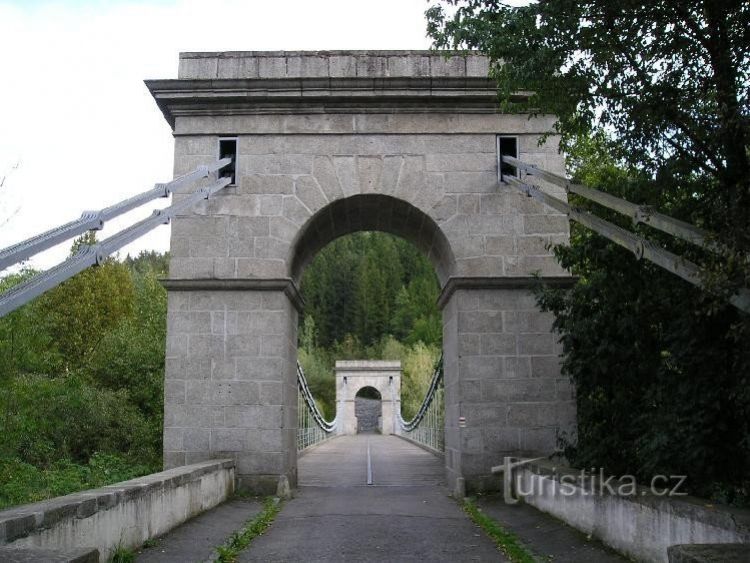 Most u Stádlece