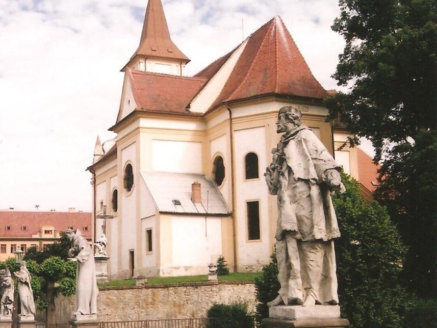 Náměšť nad Oslavou - kostel sv. Jana Křtitele