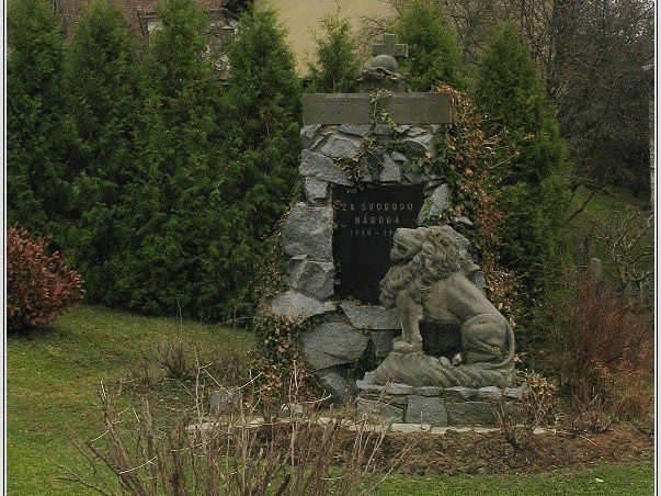 Pomník obětem 1. světové války, Malá Lhota - tip na výlet