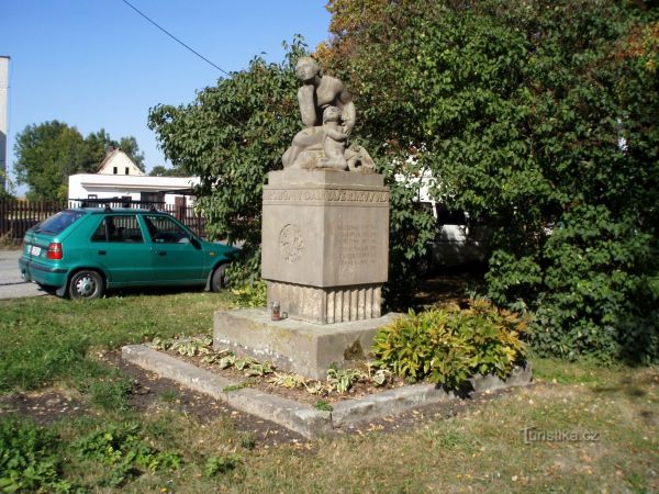 Pomník padlým v 1. světové válce v Pileticích