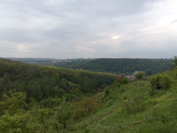 Praha - Bohnice a zpět (Čimice, Přemyšlení, Klecany)