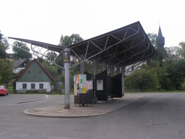 Rtyně v Podkrkonoší - autobusové nádraží - tip na výlet