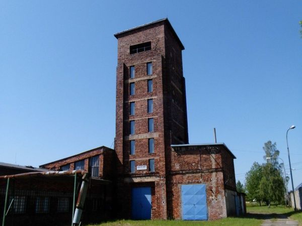 Rudá věž smrti u Vykmanova