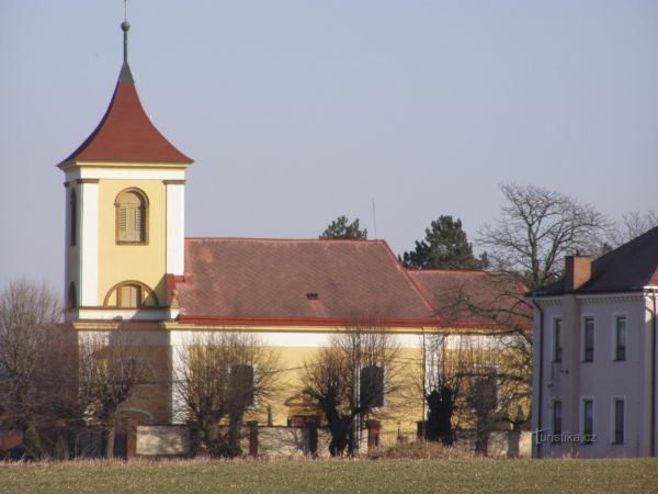 Rychnovek - kostel sv. Justa - tip na výlet