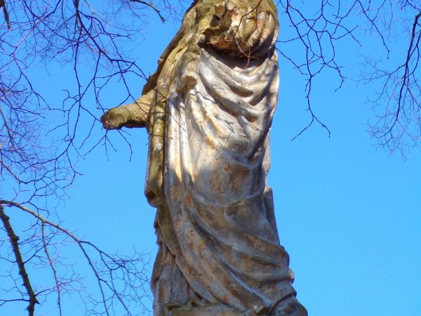Socha Panny Marie s Jezulátkem v Kuklenách
