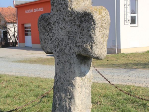 Sokolnice - smírčí kříž