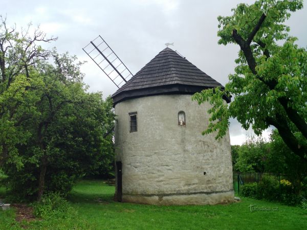 Štípa (Zlín) - větrný mlýn