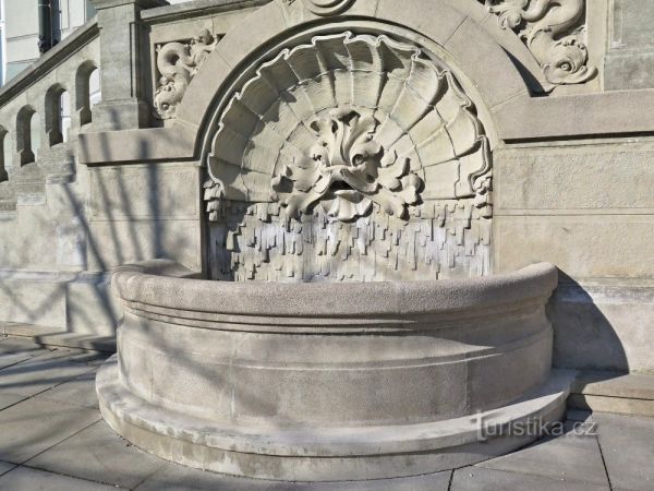 Šumperk – radniční fontána