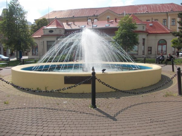 Teplice - Benešovo náměstí