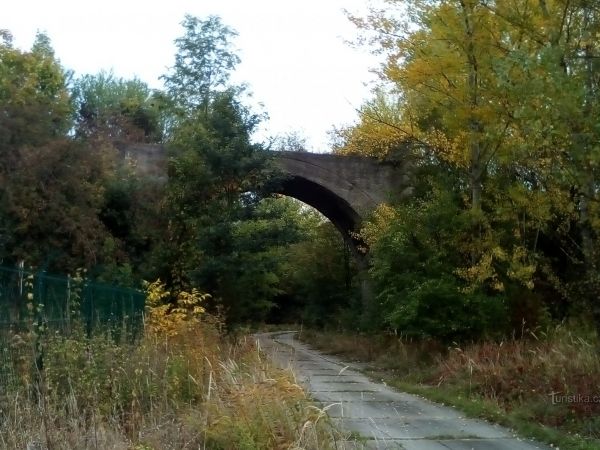 Torzo mostu na Červeňáku II