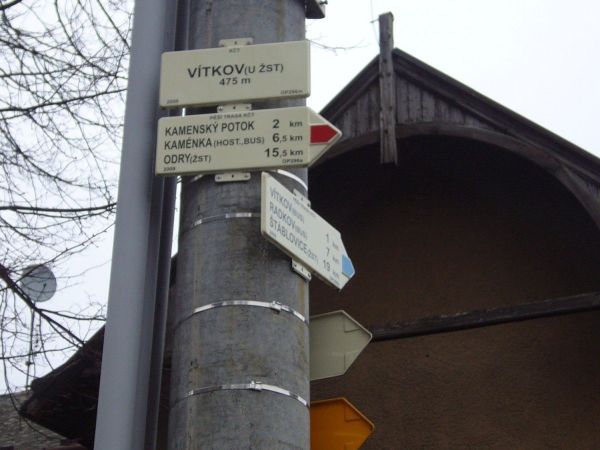 turistické rozcestí Vítkov -  U ŽST
