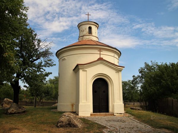Újezd u Brna - kaple sv. Antonína Paduánského - tip na výlet