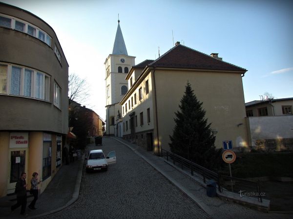 Valašské Meziříčí - Kostel Nanebevzetí Panny Marie - tip na výlet