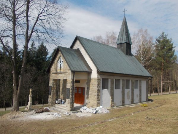 Valašsko - Ploština - kaplnka Panny Marie Bolestnej
