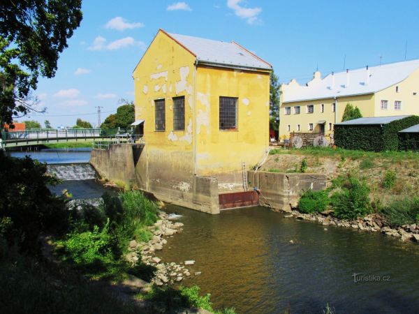 Vodní elektrárna - technická památka ve Veselí nad Moravou