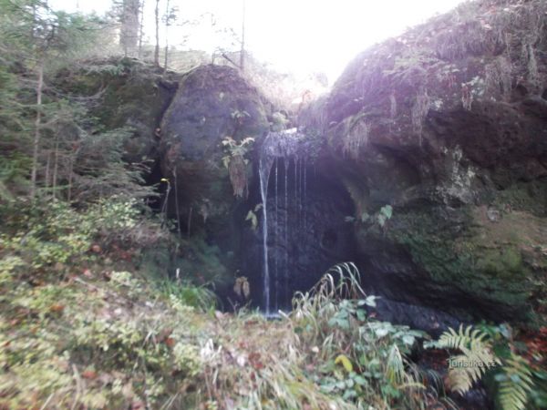 vodopád Pod Širokým kopcem