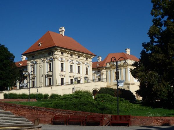 zámek Slavkov u Brna