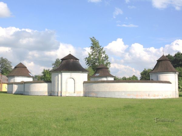 Žďár nad Sázavou - bývalý Morový hřbitov - tip na výlet