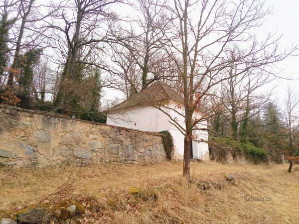Židovský hřbitov Kosova Hora - tip na výlet