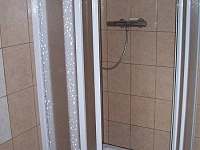 koupelna v patře - chalupa k pronájmu Vysoký Potok - Malá Morava 