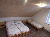 malá podkrovní ložnice - Ruda nad Moravou - Hostice