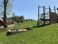 Čertova Bouda dětské hřiště - chalupa k pronájmu Dolní Moravice