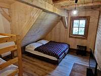 Pokoj č.3 - dvě samostatně oddělitelné postele a jedna poschoďová postel - Heřmanovice