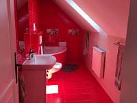 Koupelna Marilyn - rekreační dům k pronajmutí Černá Voda