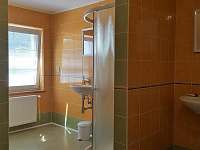 Koupelna se sprchovým koutem - Lipová lázně