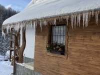 Zima na chatě - k pronajmutí Kopřivná - Lužná