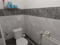 Samostatná toaleta - chalupa k pronájmu Leskovec nad Moravicí