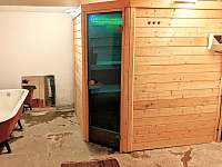 Finská sauna umístěná ve sklepě domu - Desná v Jizerských horách