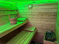 Finská sauna umístěná ve sklepě domu - Desná v Jizerských horách