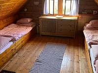 ložnice 2 - 4 postele - chalupa k pronájmu Josefův Důl