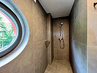 Sprchový kout - pronájem apartmánu Hodkovice nad Mohelkou - Záskalí