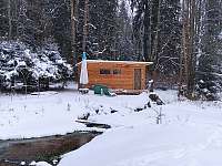 Nová přírodní finská sauna s horským potokem a rybníčkem, romantika, soukromí - Horní Maxov