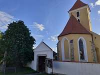 Mojné - Kostelík v Černici - 