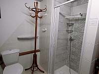 Sprchový kout v podkrovní koupelně - Valtéřov