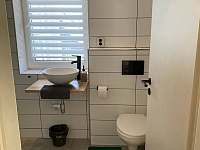Koupelna s toaletou - apartmán ubytování Lipno nad Vltavou - Slupečná