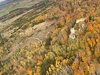 Hrad Choustník v podzimním hávu - Krtov