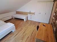 Apartmán 11 - ložnice - ubytování Hlohovec