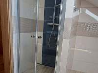 Apartmán 12 - sprchový kout - Hlohovec