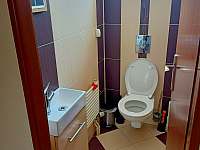 Záchod - Dambořice